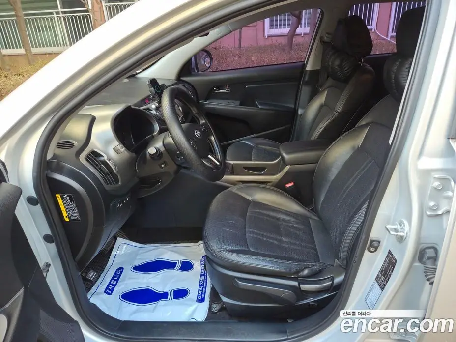 Kia Sportage 2013 2.0 автомат (гидро), фото 8