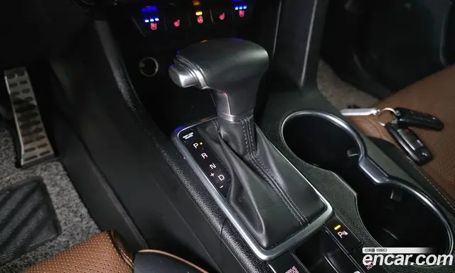 Kia Sportage 2018 2.0 автомат (гидро), миниатюра 12