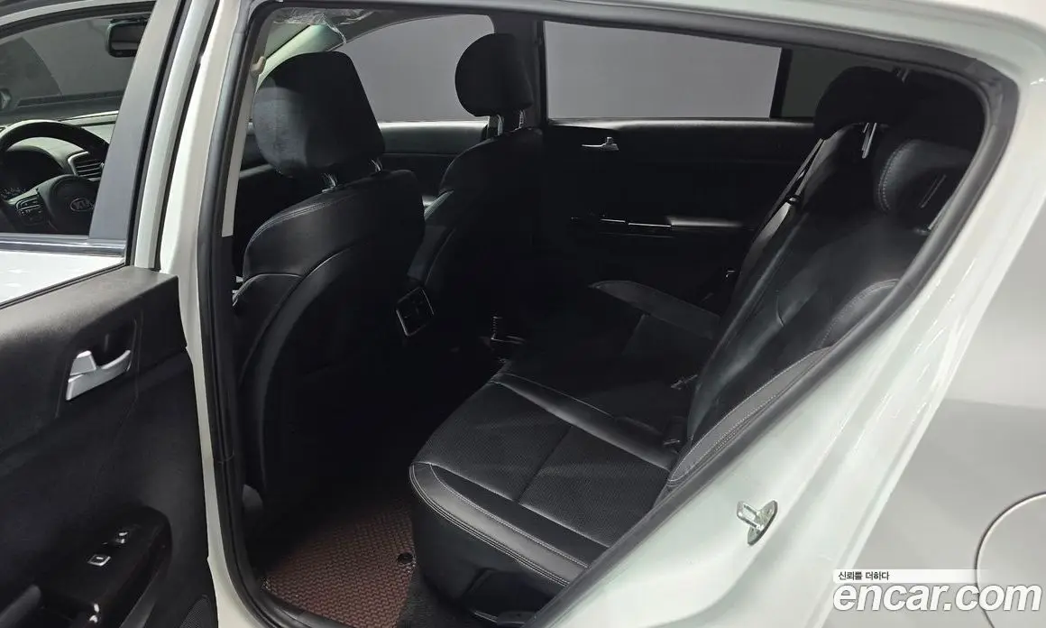 Kia Sportage 2018 2.0 автомат (гидро), фото 18