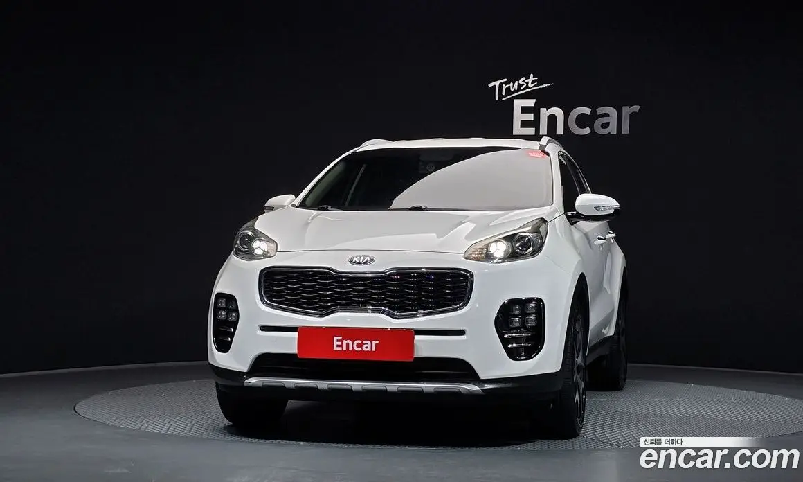 Kia Sportage 2018 2.0 автомат (гидро), фото 3