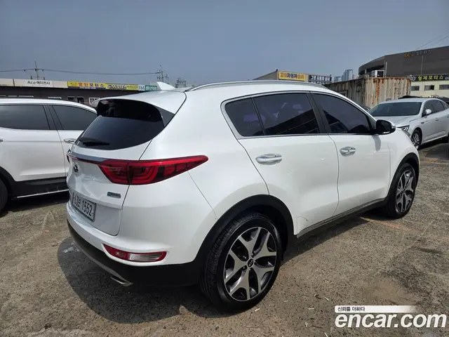 Kia Sportage 2018 2.0 автомат (гидро), миниатюра 5