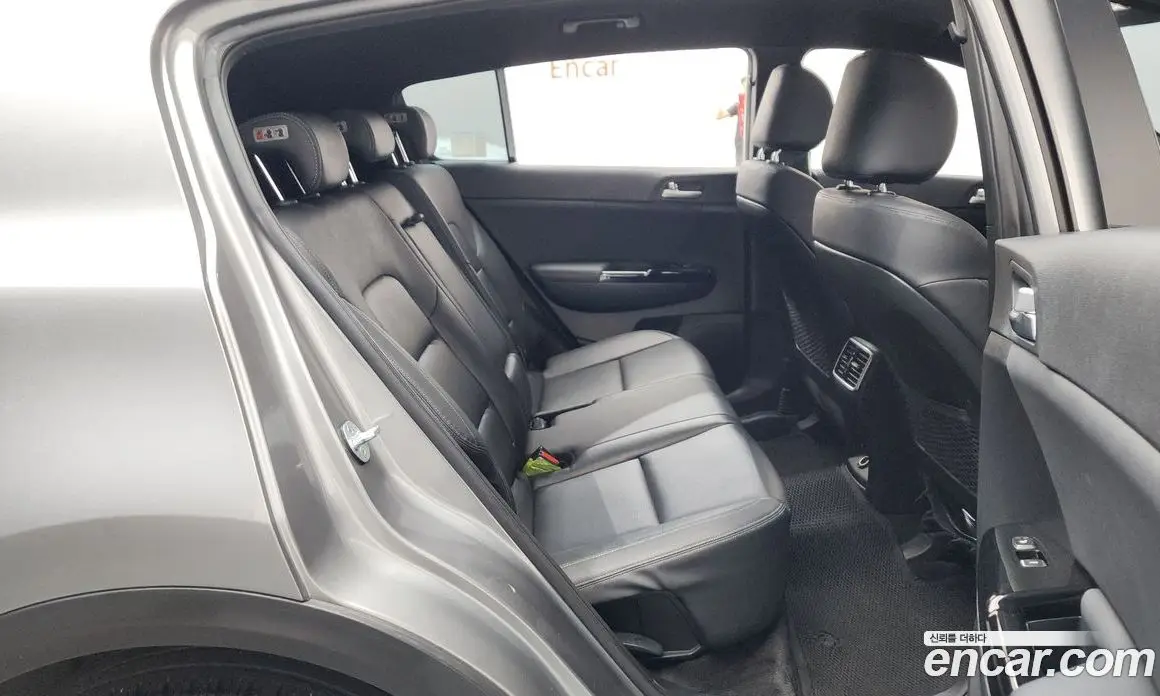 Kia Sportage 2019 2.0 автомат (гидро), фото 17