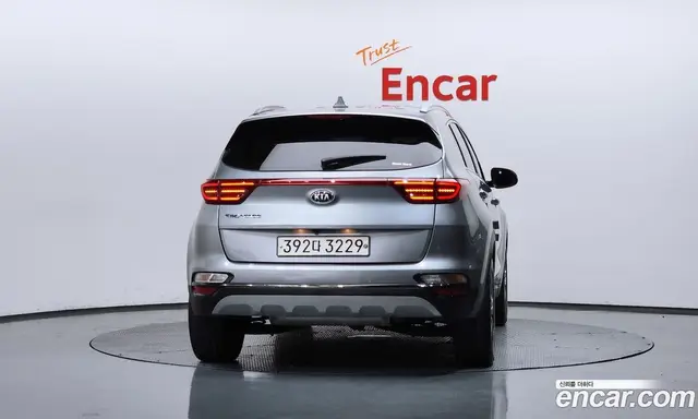 Kia Sportage 2019 2.0 автомат (гидро), миниатюра 4