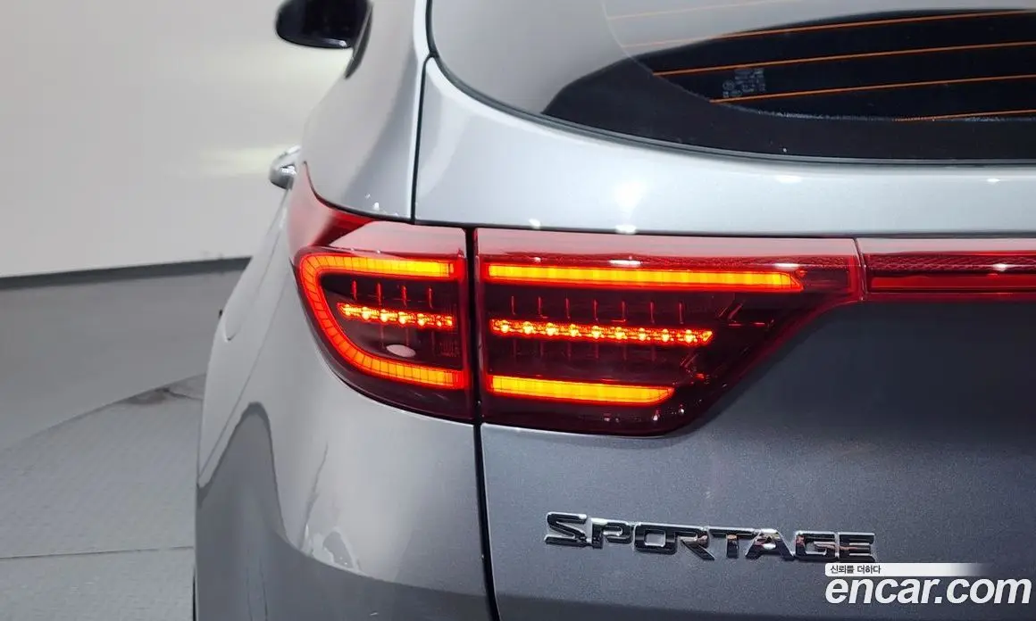 Kia Sportage 2019 2.0 автомат (гидро), фото 9