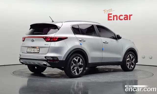 Kia Sportage 2019 2.0 автомат (гидро), миниатюра 2