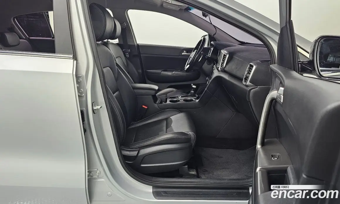 Kia Sportage 2019 2.0 автомат (гидро), фото 11