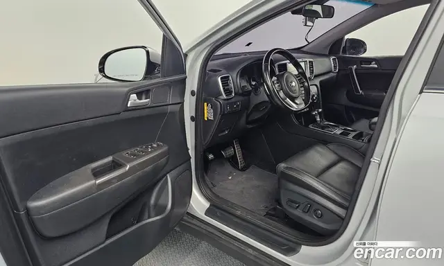 Kia Sportage 2019 2.0 автомат (гидро), миниатюра 10