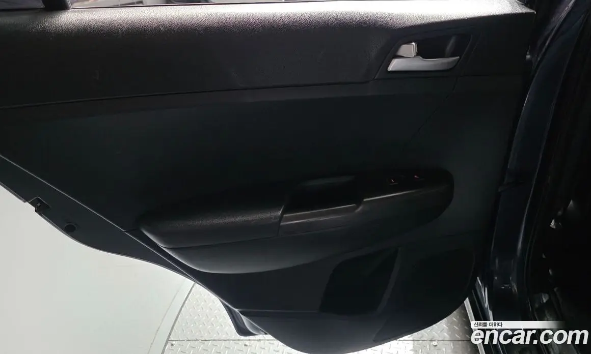 Kia Sportage 2019 2.0 автомат (гидро), фото 15