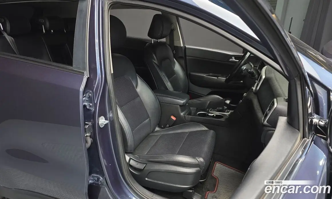 Kia Sportage 2019 2.0 автомат (гидро), фото 18