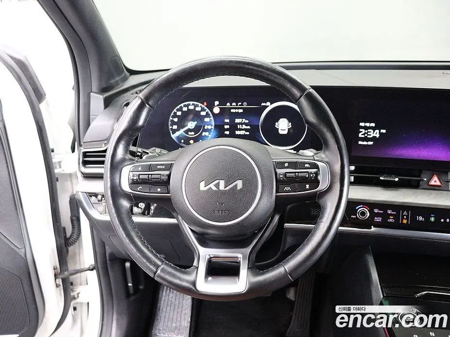Kia Sportage 2021 2.0 автомат (гидро), фото 14