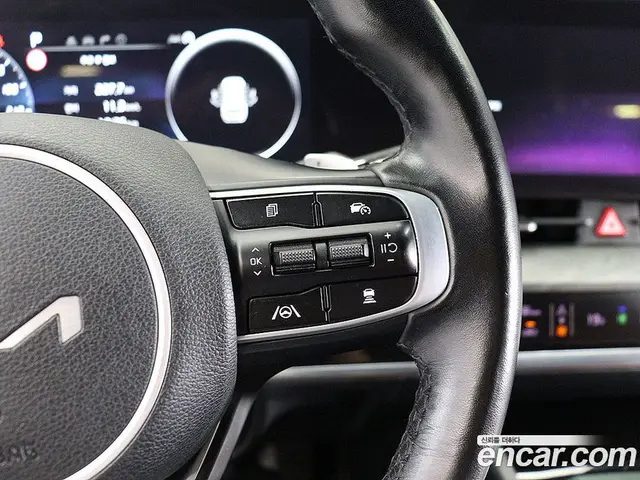 Kia Sportage 2021 2.0 автомат (гидро), миниатюра 7