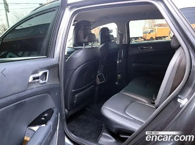 Kia Sportage 2021 2.0 автомат (гидро), миниатюра 7 Kia Sportage 2021 2.0 автомат (гидро), миниатюра 7
