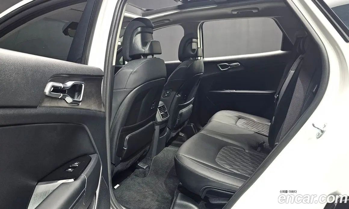 Kia Sportage 2024 1.6 автомат (гидро), фото 18