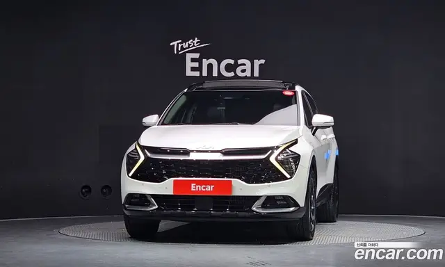 Kia Sportage 2024 1.6 автомат (гидро), миниатюра 3