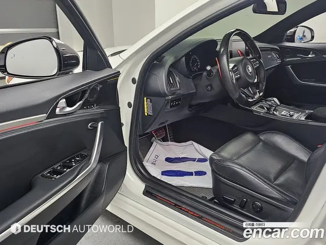 Kia Stinger 2018 2.0 автомат (гидро), миниатюра 11