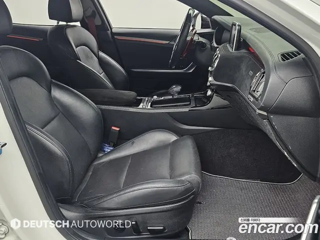 Kia Stinger 2018 2.0 автомат (гидро), миниатюра 10