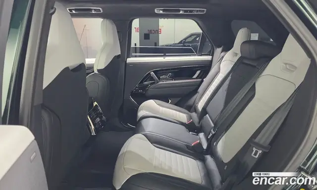 Land Rover Range Rover Sport 2026 4.4 автомат (гидро), миниатюра 4