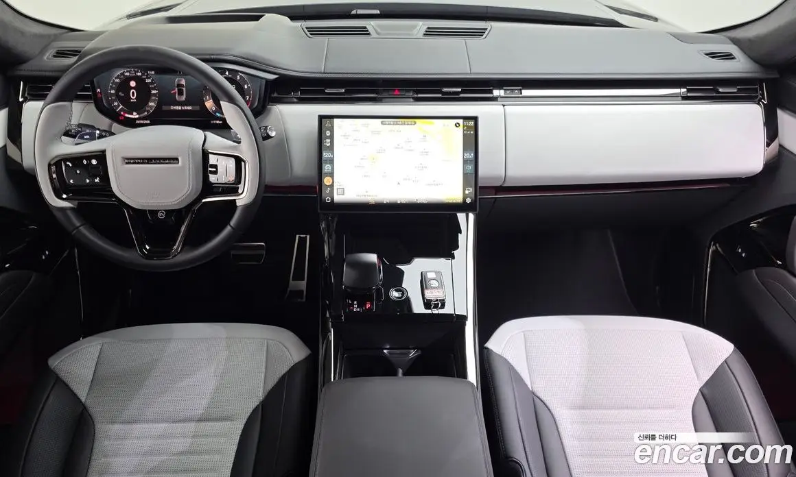 Land Rover Range Rover Sport 2026 4.4 автомат (гидро), фото 9