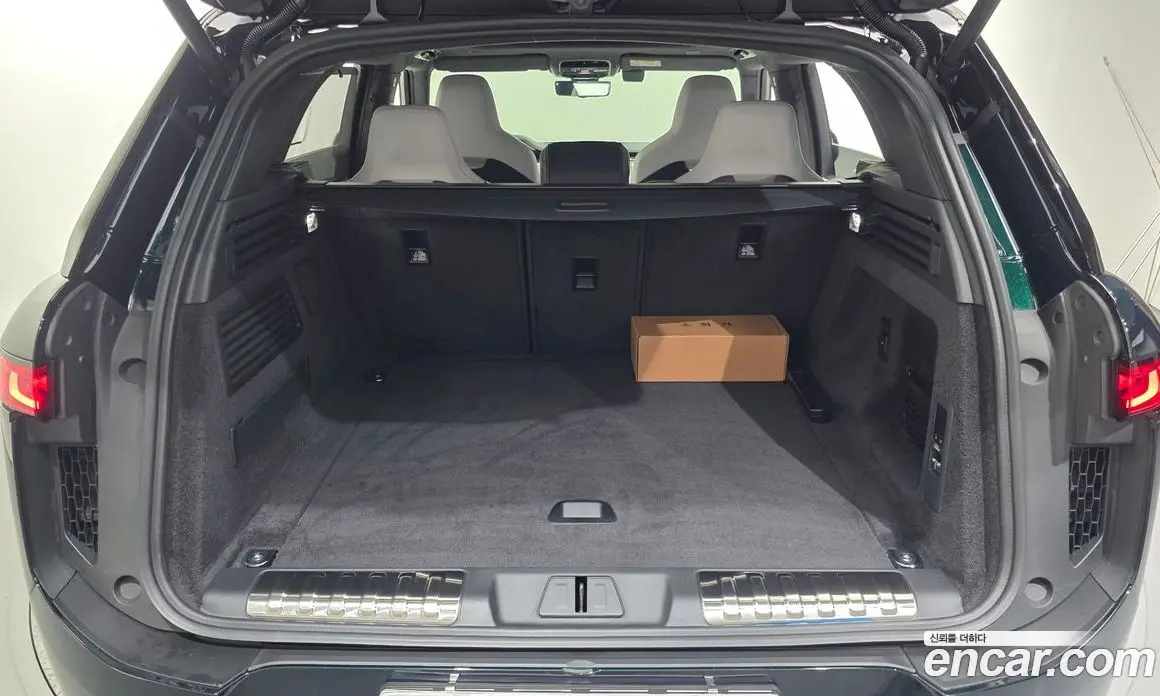 Land Rover Range Rover Sport 2026 4.4 автомат (гидро), фото 10