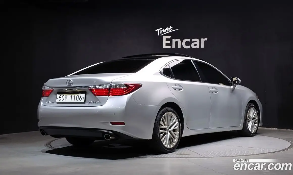 Lexus ES 2012 3.5 автомат (гидро), фото 2 Lexus ES 2012 3.5 автомат (гидро), фото 2