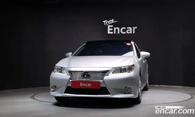 Lexus ES 2012 3.5 автомат (гидро), миниатюра 3 Lexus ES 2012 3.5 автомат (гидро), миниатюра 3