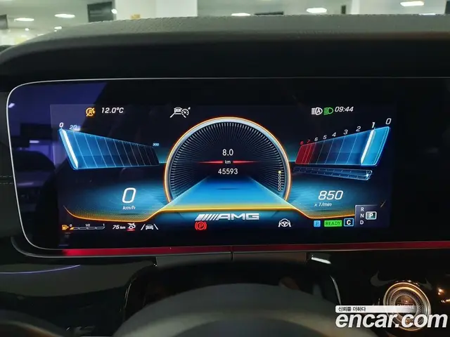 Mercedes-Benz AMG GT 2022 3.0 автомат (гидро), миниатюра 8