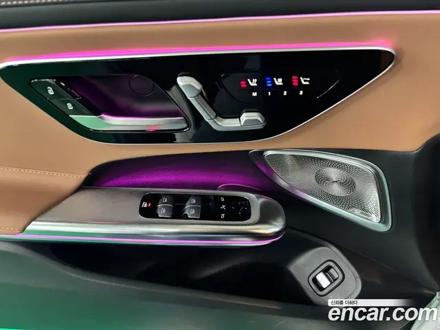Mercedes-Benz CLE-Class 2024 3.0 автомат (гидро), миниатюра 12