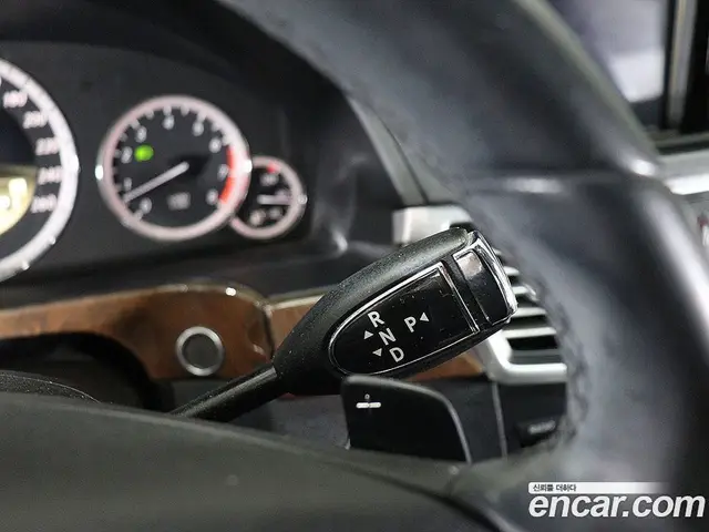 Mercedes-Benz E-Class 2012 3.5 автомат (гидро), миниатюра 8 Mercedes-Benz E-Class 2012 3.5 автомат (гидро), миниатюра 8