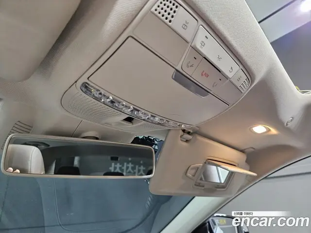 Mercedes-Benz E-Class 2018 1.9 автомат (гидро), миниатюра 11