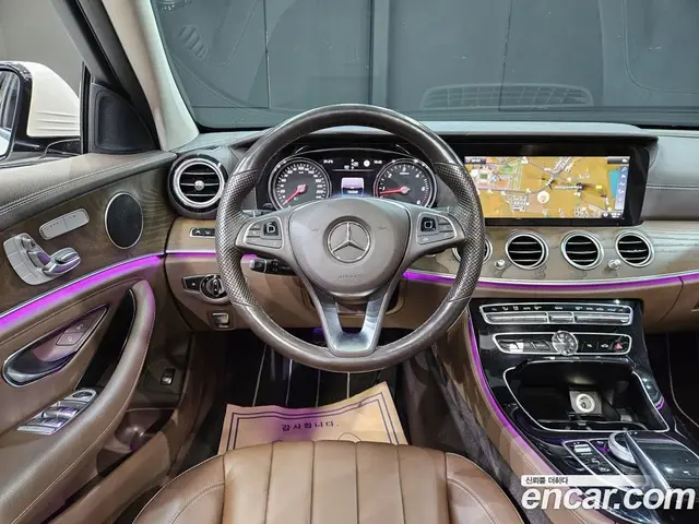 Mercedes-Benz E-Class 2018 1.9 автомат (гидро), миниатюра 12