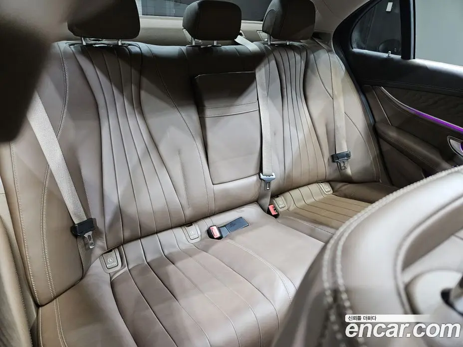 Mercedes-Benz E-Class 2018 1.9 автомат (гидро), фото 17