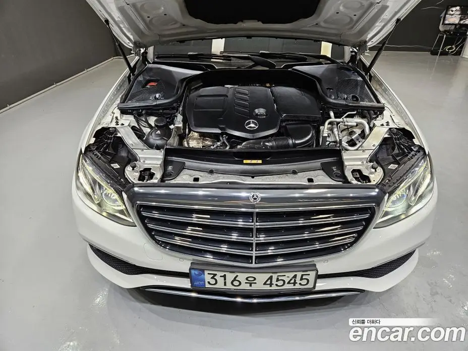 Mercedes-Benz E-Class 2018 1.9 автомат (гидро), фото 6