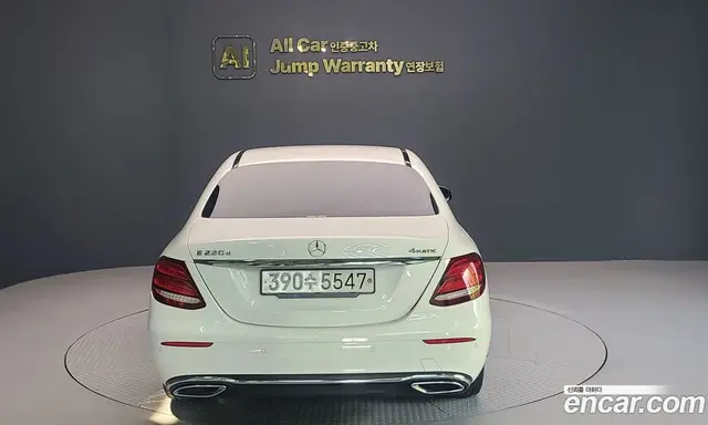 Mercedes-Benz E-Class 2019 1.9 автомат (гидро), миниатюра 3 Mercedes-Benz E-Class 2019 1.9 автомат (гидро), миниатюра 3