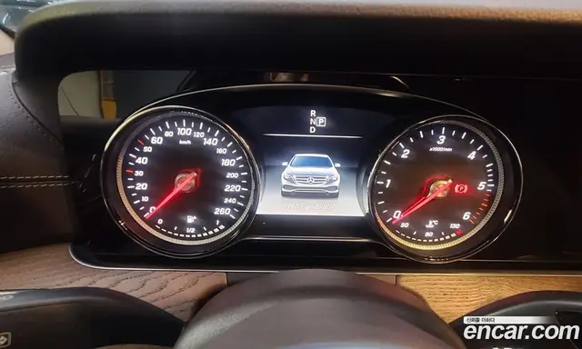 Mercedes-Benz E-Class 2019 1.9 автомат (гидро), миниатюра 8 Mercedes-Benz E-Class 2019 1.9 автомат (гидро), миниатюра 8