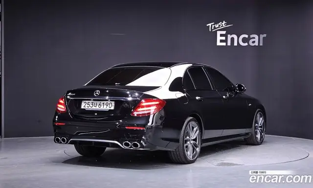 Mercedes-Benz E-Class 2019 3.0 автомат (гидро), миниатюра 2