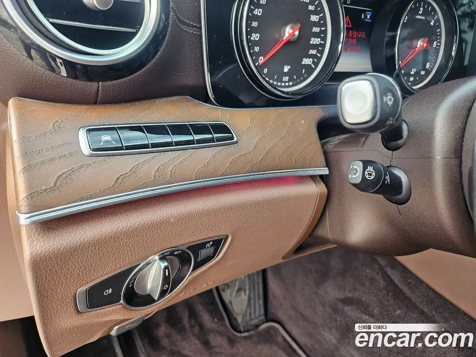 Mercedes-Benz E-Class 2019 1.9 автомат (гидро), фото 12
