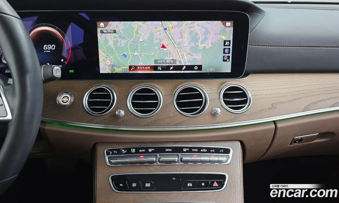 Mercedes-Benz E-Class 2021 2.0 автомат (гидро), фото 18