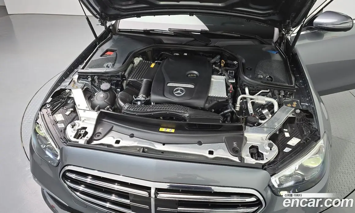 Mercedes-Benz E-Class 2021 2.0 автомат (гидро), фото 6
