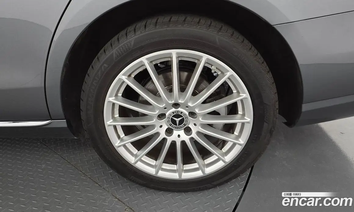 Mercedes-Benz E-Class 2021 2.0 автомат (гидро), фото 7