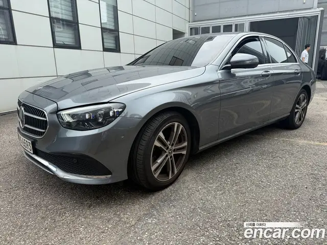 Mercedes-Benz E-Class, 2021, 58 911 км