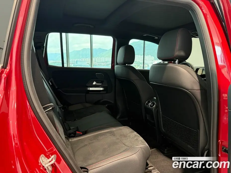 Mercedes-Benz EQB 2024 0.2 автомат (гидро), фото 17