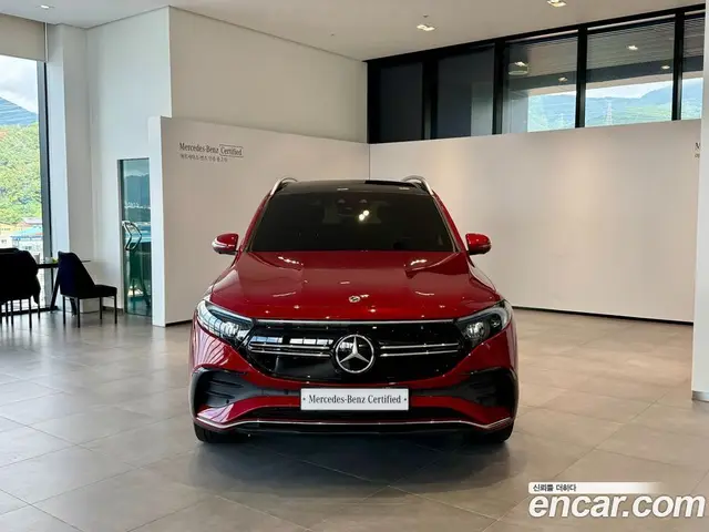 Mercedes-Benz EQB 2024 0.2 автомат (гидро), миниатюра 6