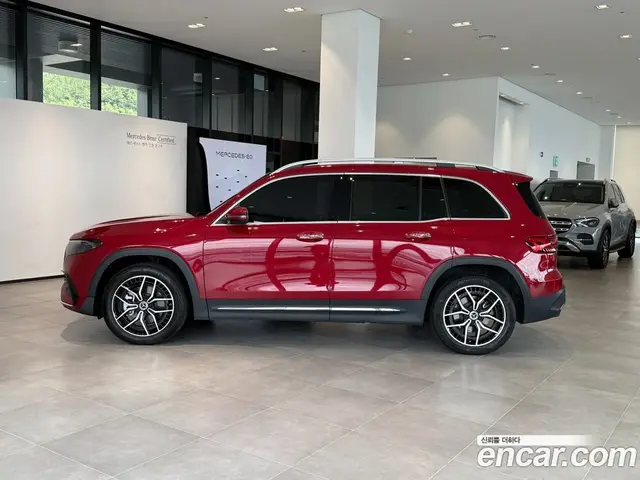 Mercedes-Benz EQB 2024 0.2 автомат (гидро), миниатюра 8