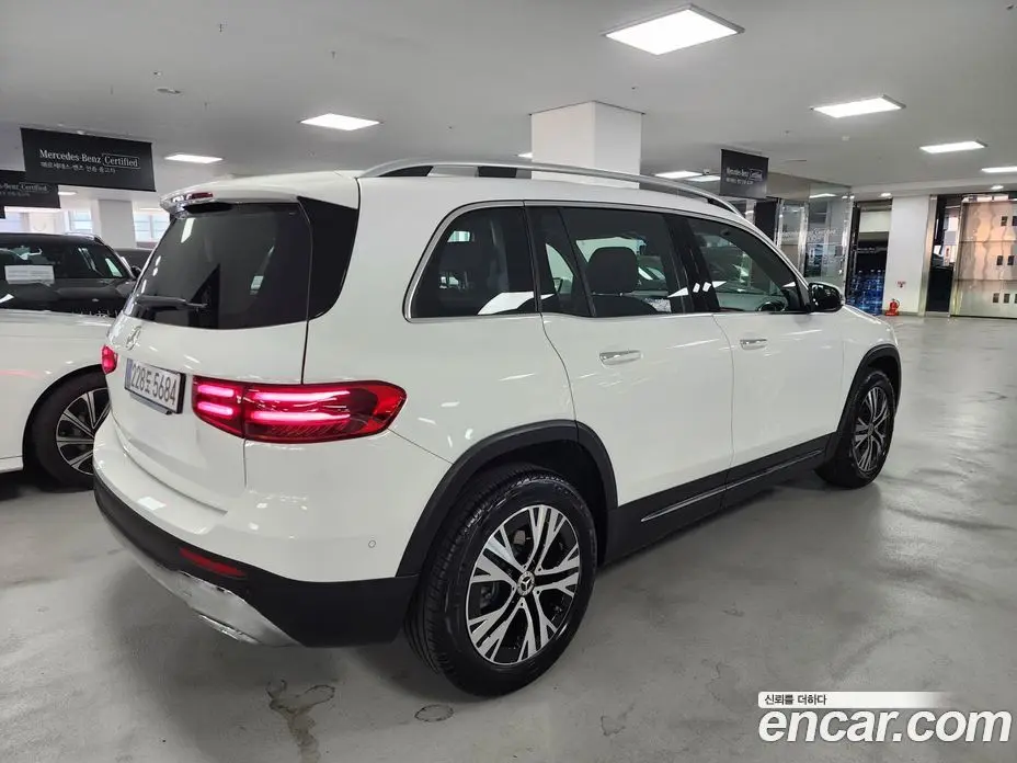 Mercedes-Benz GLB-Class 2025 1.9 автомат (гидро), фото 4