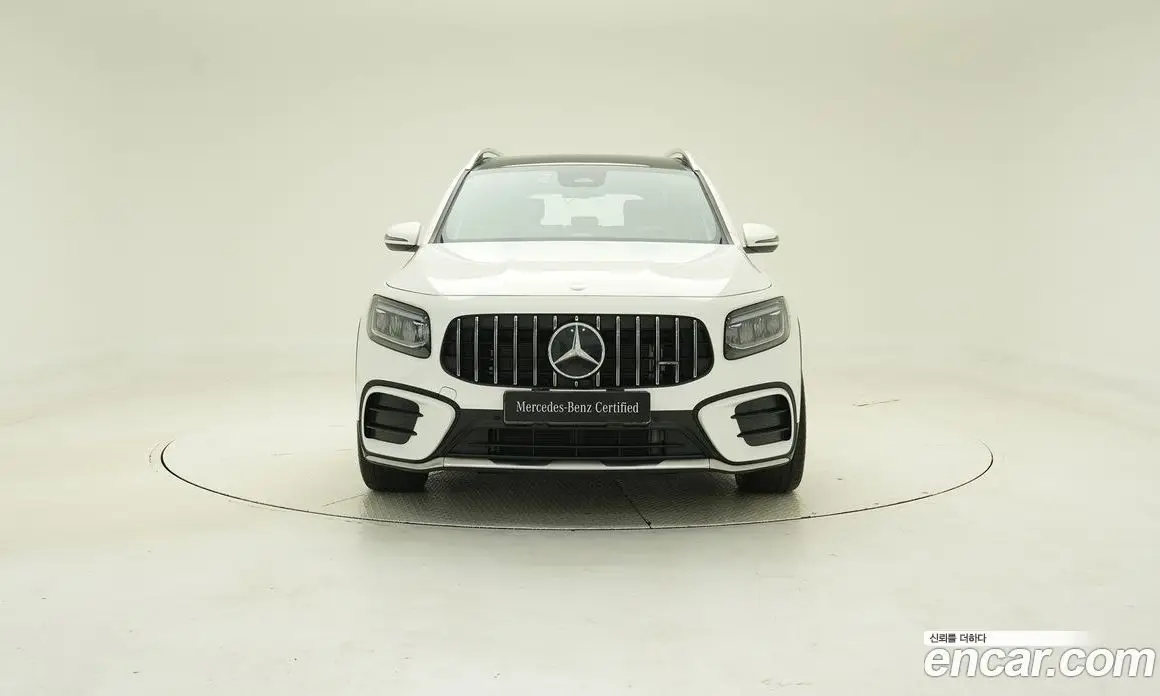 Mercedes-Benz GLB-Class 2025 2.0 автомат (гидро), фото 3 Mercedes-Benz GLB-Class 2025 2.0 автомат (гидро), фото 3
