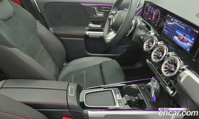 Mercedes-Benz GLB-Class 2025 2.0 автомат (гидро), миниатюра 9 Mercedes-Benz GLB-Class 2025 2.0 автомат (гидро), миниатюра 9