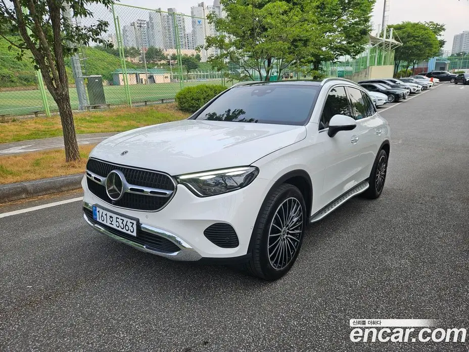 Mercedes-Benz GLC-Class 2024 2.0 автомат (гидро), фото 1 Mercedes-Benz GLC-Class 2024 2.0 автомат (гидро), фото 1