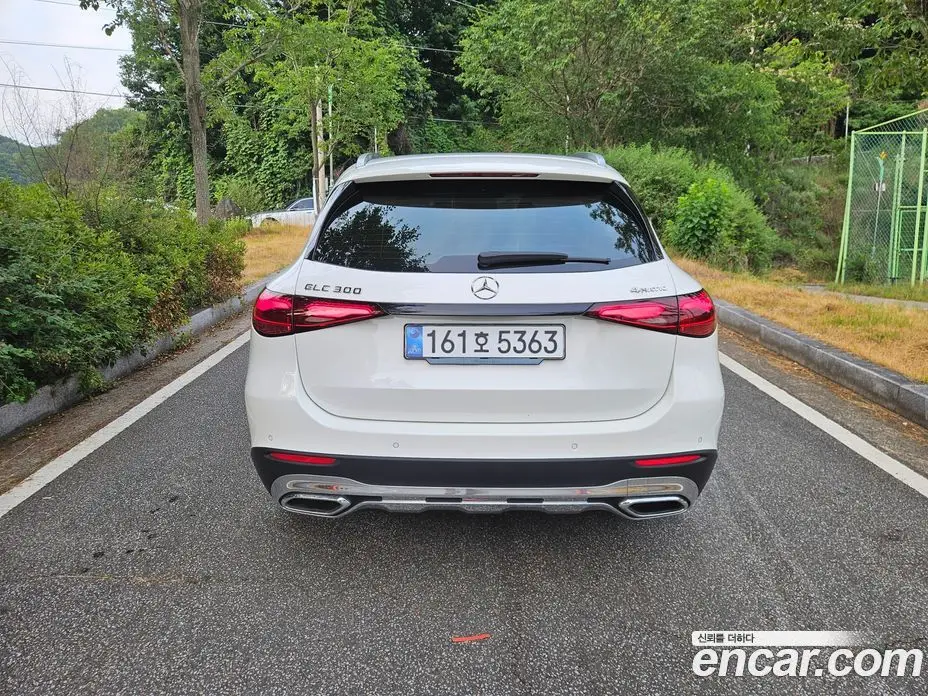 Mercedes-Benz GLC-Class 2024 2.0 автомат (гидро), фото 3 Mercedes-Benz GLC-Class 2024 2.0 автомат (гидро), фото 3