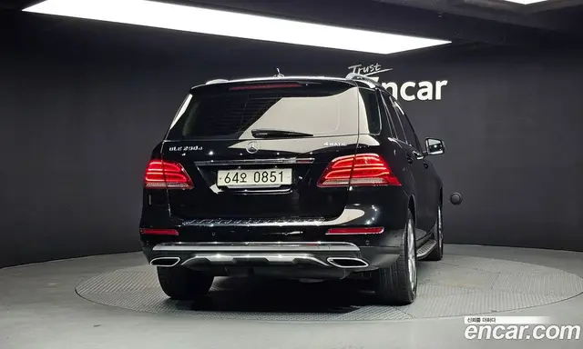 Mercedes-Benz GLE-Class 2016 2.1 автомат (гидро), миниатюра 4