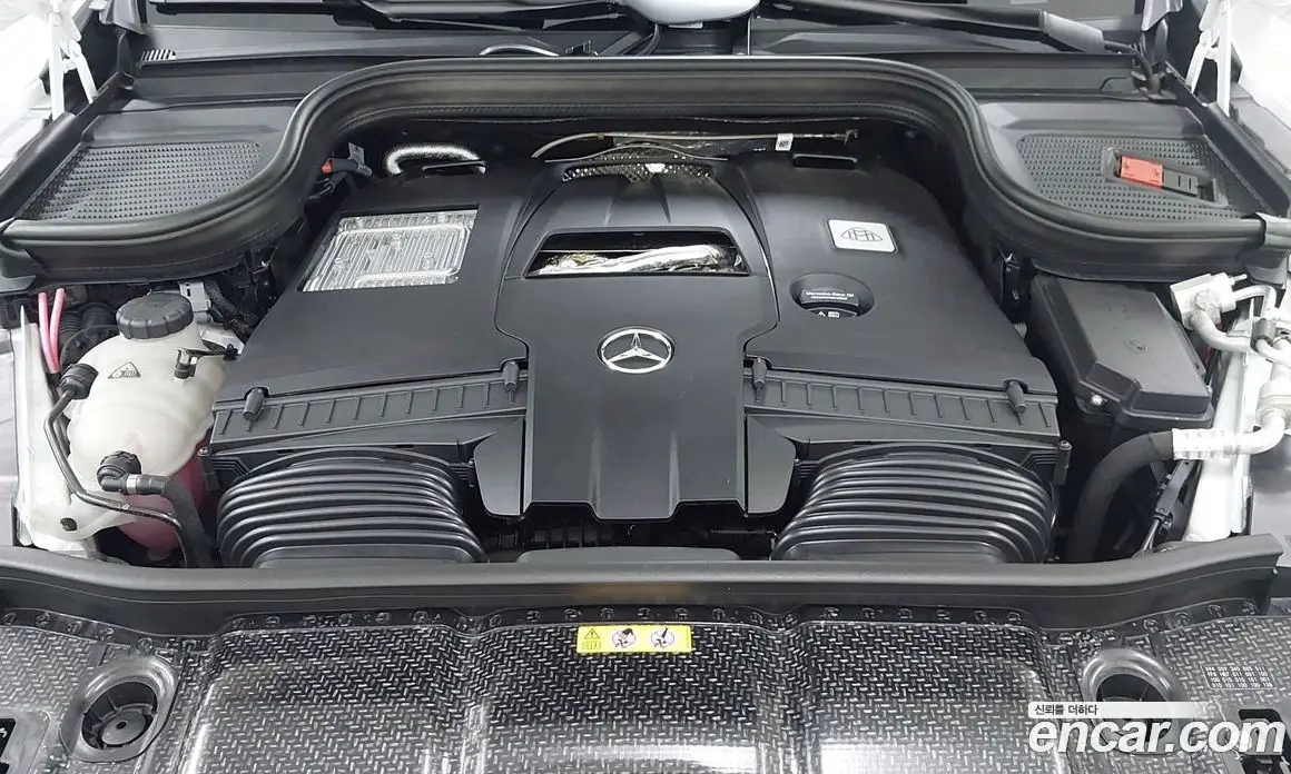 Mercedes-Benz GLS-Class 2025 4.0 автомат (гидро), фото 6